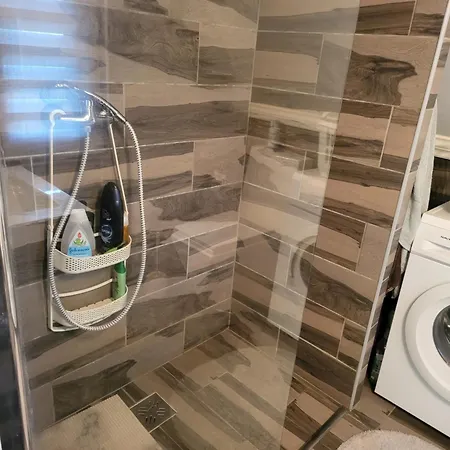 Napsugár Kakasvár Apartman *